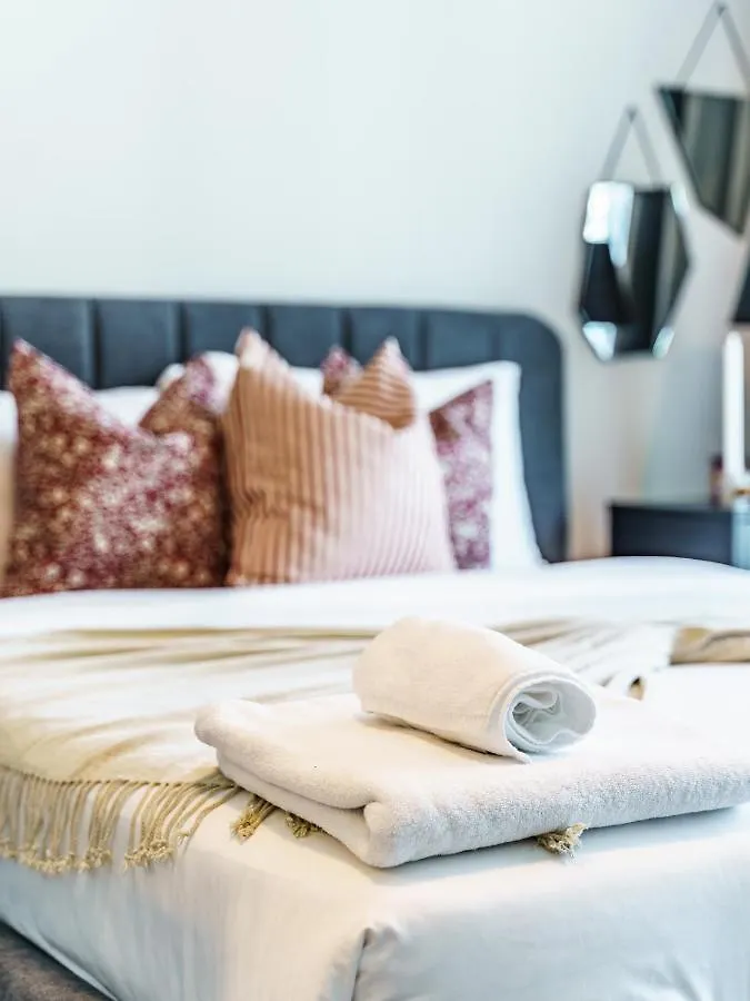 Sweeping Marina View Studio Near The Metro Station Dubai 0*,