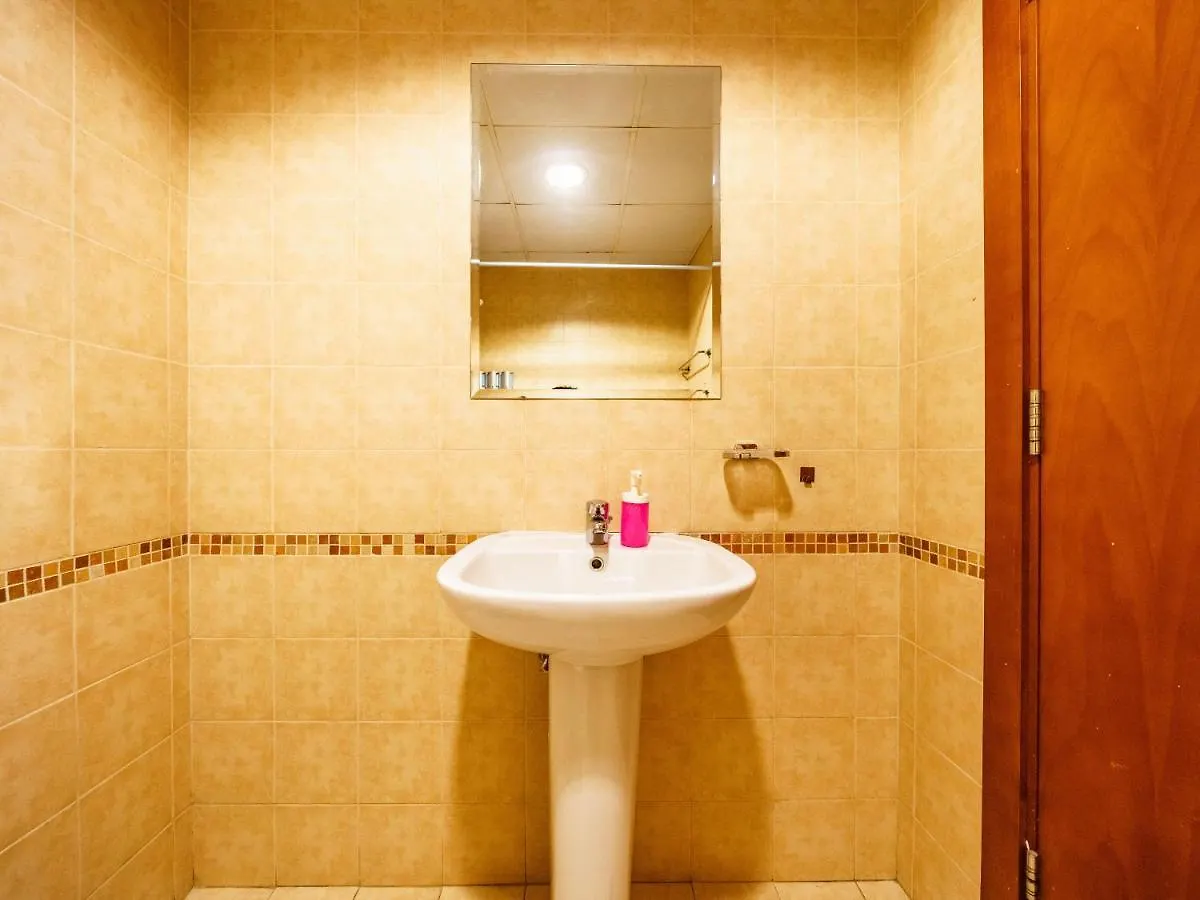 Sweeping Marina View Studio Near The Metro Station Dubai Daire