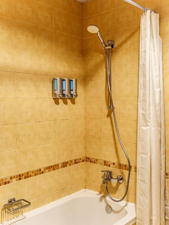 Sweeping Marina View Studio Near The Metro Station Dubai Birleşik Arap Emirlikleri